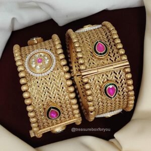 Rajwadi Matt Gold Plated Bangles Set