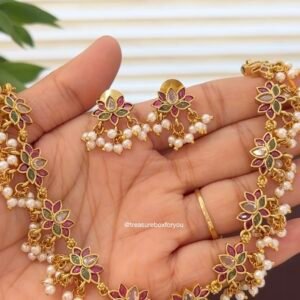 Lotus Necklace Set